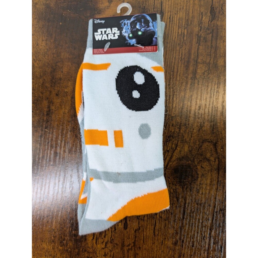 Star Wars BB8 Exclusive Crew Socks Size 6-12 Disney Orange New NWT